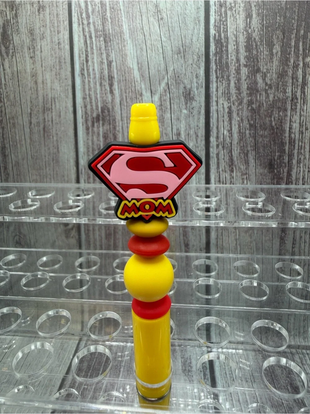 Superman MOM Yellow Red Beaded Decorative Pen